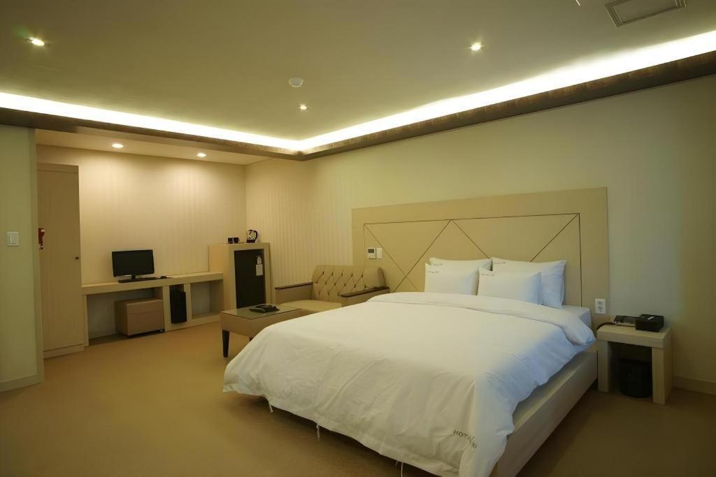 Hotel W ShinJeju by Eksteriør bilde